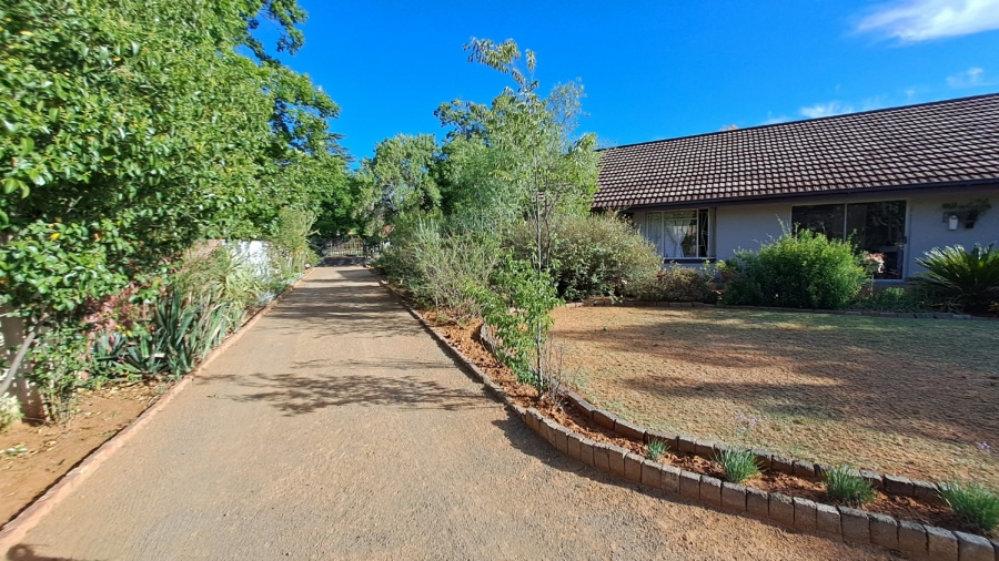 7 Bedroom Property for Sale in Universitas Free State